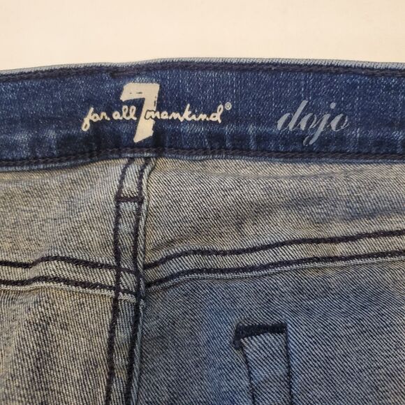 7 For All Mankind Womens Sz 32 Dojo Flare Leg Jeans Y2K 90s denim distressed - Picture 11 of 12